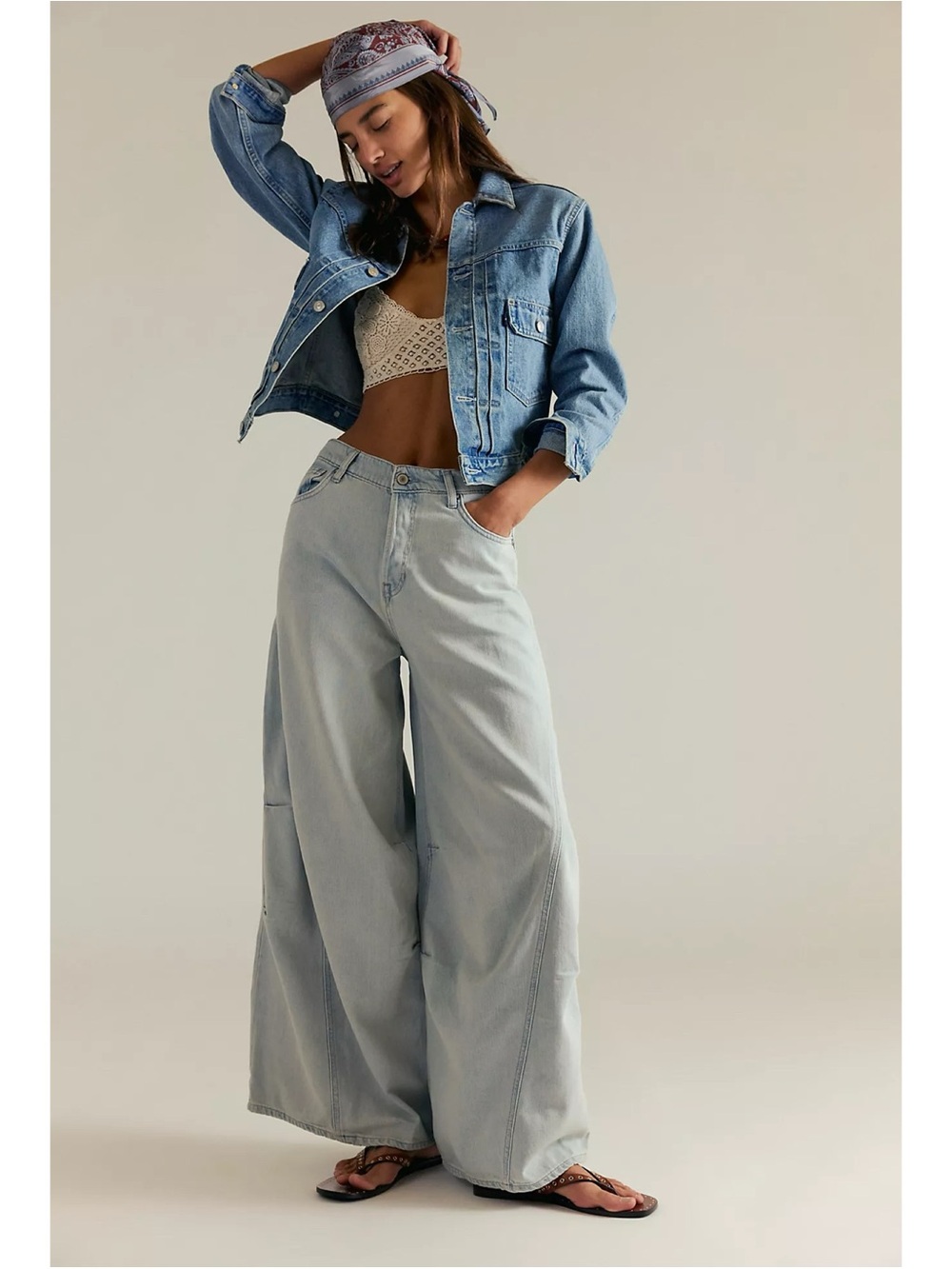 NWT Free People Westward Demi Barrel Jeans Light Blue 26 - Picture 3 of 14